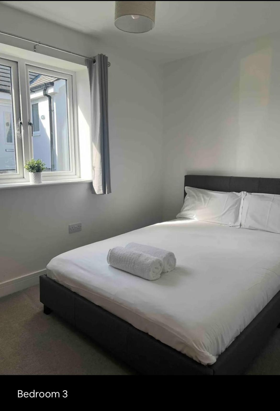 Green 3 Bed Bungalow With En-Suite And Parking Felton  Exterior photo